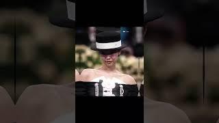 Jennie at met gala #jennie #metgala