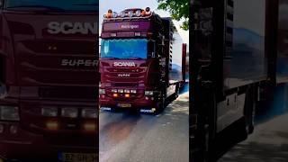 Scania Super Truck is huge and beautiful #scania #super #scaniatrucks #scaniav8 #v10 #v8 #truck