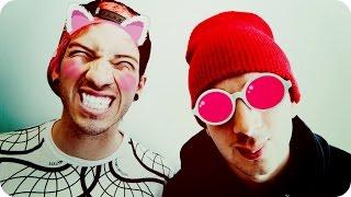 Twenty One Pilots | Cute Moments | OreoCake96