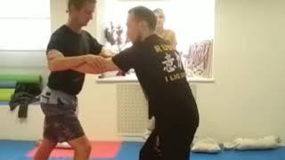 Выталкивать с сохранением центра