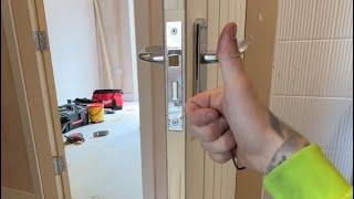 Fitting a bathroom mortice lock from my POV 