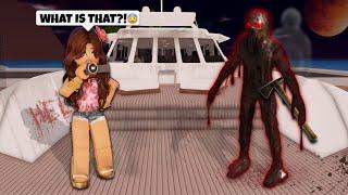  We Visited the MOST HAUNTED Beach in Berry Avenue… and Regret It  | | Roblox Horror RP