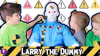 The Dummy! Foam Box Fort +Test Out Toys with HobbyKidsTV