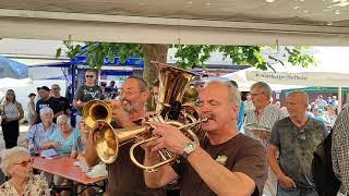 Unter den Fans mit Peter u. Erwin-Rucksackmusikanten-Elfershausen-11.08.2024