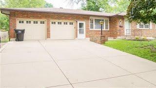 3509 S Leslie Avenue, Independence, MO Presented by Kelli Davies.