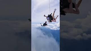 Go and touch the sky of Sanya We ll take care of it#Sanya#Skydiving#Enjoy freedom#Bao Huo