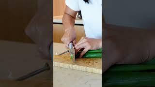 How to slice scallions (spring onions)! #cookingtips #cookingathome