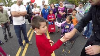 Steve Kish "Strolling Magician" at Fall Festival