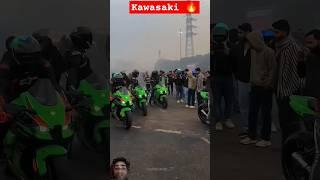 Kawasaki  #automobile #love #rider #biker #ytshorts #kawasakizxx10rr #shortsfeed #zx10r #motorcycle