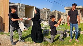 **Adventure in the Village: Building a Dream House with the Unity of Amir, Ava, and Zahra!**
