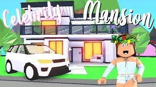 MOVING INTO MY CELEBRITY MANSION IN ADOPT ME! | Roblox