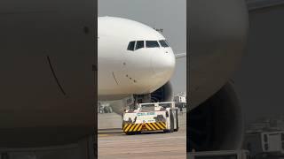 Boeing-777 Pushing Back| FedEx Express | #shorts #trending #aviation #viralshorts #fedex #boeing