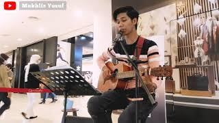 Pink Sweats - At My Worse | Mukhlis Yusuf on Live Acoustic