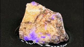 Single Rich Australian Andamooka Lilac Opal Stone