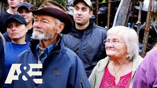 Hoarders: It Takes a Village - Communities Unite to Help *Compilation* | A&E