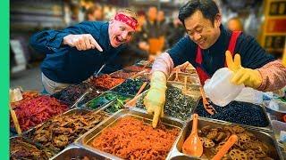 Traditional Korean Street Food Tour at Gwangjang Market in Seoul!