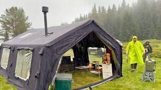 CAMPING IN HEAVY RAIN IN A 2-ROOM TENT WITH THE COMFORT OF HOME