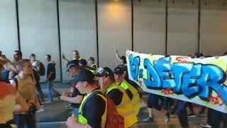 Yellow Vest protestors chanting "Révolution, Révolution" - 20.04.2019