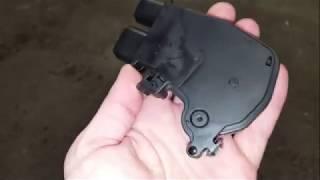 Honda CRV 2 замена актуатора мотора замка водителя / Honda CRV 2006 actuator replacement