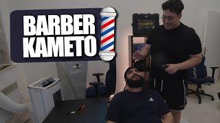 Kameto se prépare a raser la barbe de Bibi 