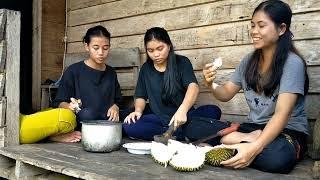 Gadis Dayak || Cari Durian di Tembawang Tua Hutan Kalimantan