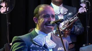 Pelea de Gallos - Mariachi Imperial Azteca ( En Vivo)