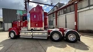 2021 Prime Mover Auction - Lot 3: 2015 Kenworth T909 50th Anniversary Prime Mover