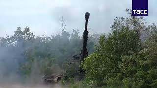  "Msta-S" self-propelled artillery of the "Dnepr" group in action in the Zaporizhia region.