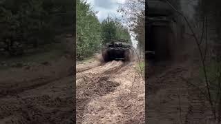 Ukrainian Leopard-2A4 #tank #戦車 #танк #mbt #leopard2a4 #ukraine #ukrainearmy #leopardtank