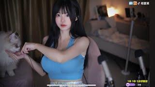 ASMR | Cat Licking sounds & Ear Massage | XiaMo夏茉