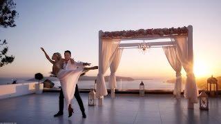 Mary and Paul's sunset wedding in Santorini, Le Ciel wedding venue