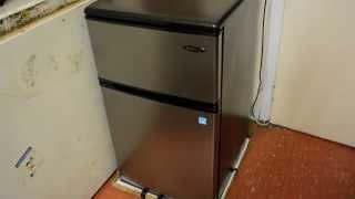 The Best Dorm Room Fridge? - Danby Dual Compact Mini Fridge/Freezer - Random Product Review