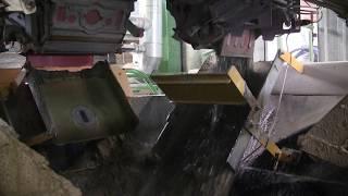 Dosing gravel and sand