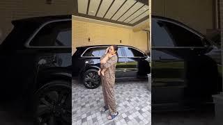 Munisa Rizayeva farzandini mehr bilan bag'riga bosdi 2025
