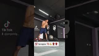 https://instagram.com/jorgemlg_?igshid=ZDdkNTZiNTM=