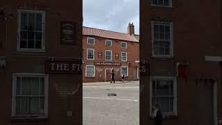THE FIGHTING COCKS, HORNCASTLE, LATE 18TH EARLY 19TH CENTURY ( CLOSED)