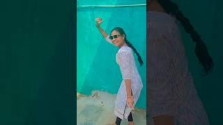 Ranu Bambai ki Ranu #folksong #viralsong #actressjennifer