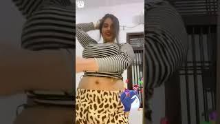 Fingering in my navel you can try me