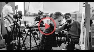 Watch Evy Jokhova Use Soft Body Acrylic In A Multimedia Context | Liquitex