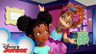 Nancy Plays Beauty Salon | Fancy Nancy | Disney Junior