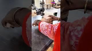 See how a bandsaw sawmill machine works #wood #wooddesigner #carpentry #woodworkings