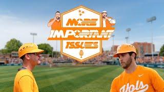 Rounding 3rd with Ross Kivett & Ricky Martinez