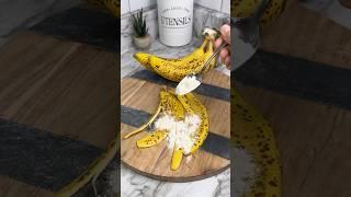 Banana Peel and Cornstarch Make Magic for Your Skin! #skincare #lifehacks