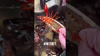 旧牙刷都用不上，就这么水灵灵地把小龙虾洗干净了！ #小龙虾 #小龙虾处理技巧 #宝藏生活家企划  #抖音家速计划