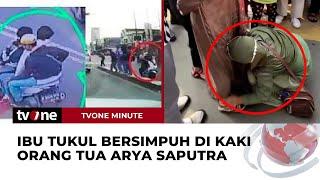 Sambil Berlutut, Ibunda Tukul Nangis Minta Maaf ke Keluarga Arya Saputra | tvOne Minute