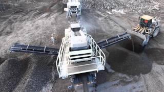 Metso Lokotrack® LT220D™ mobile crushing & screening plant