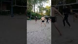 Beach volleyball, the player hit the ball perfectly into the middle zone of the field.