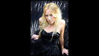 How to Style & Pose a Glamour Model | Photography Tutorial