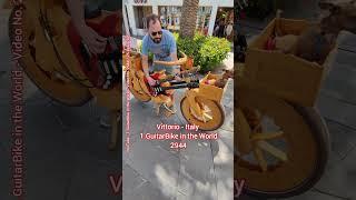 2944. Vittorio - Italy / 1.GuitarBike in the World / Puerto de la Cruz Tenerife