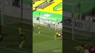 DON’T LAUGH! This defensive duo in ATTACK at Manchester United actually works! THIS IS REAL !